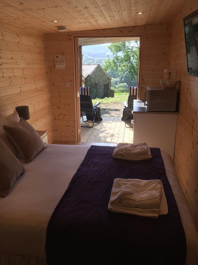 Romantic Getaway Luxury Wooden Cabin With Private Hot Tub And Bbq Villa Aberystwyth Luaran gambar